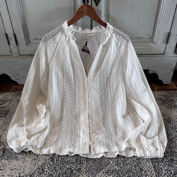 New Bohemian White Lace Long Sleeve V-Neck Button Front Blouse Top - Picture 6 of 11